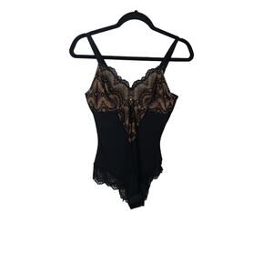 Pinsy Women's Sculpting Lace Shapewear Bodysuit Size L NWT